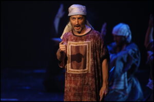 Jaromír Holub jako Menachem