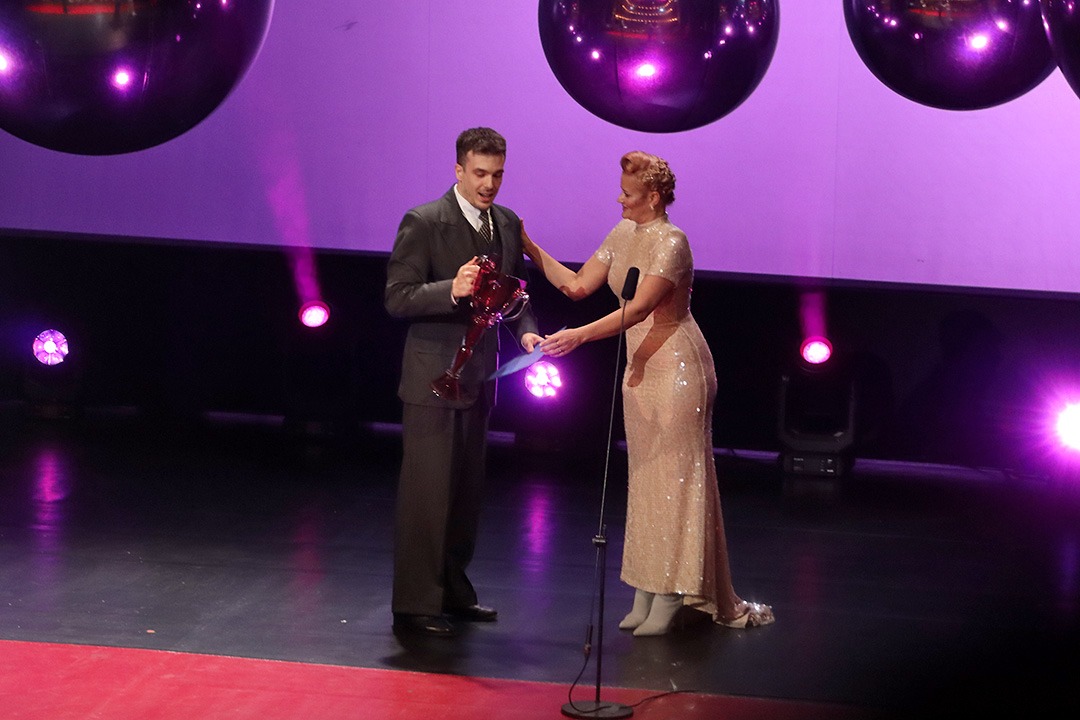 Marco Salvadori při převzetí Ceny Thálie 2026 v Národním divadle