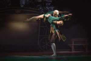 Balet Valmont - Alexander Katsapov a Marta Drastíková (foto: archiv L. Vaculíka)